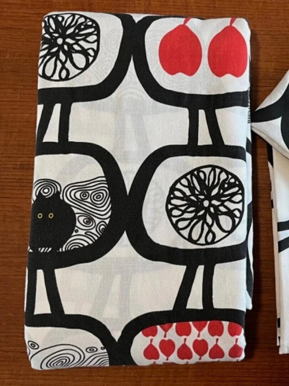 Ikea Angsskara 100% Cotton Black Red & White Queen Collectible Duvet Set NWOT